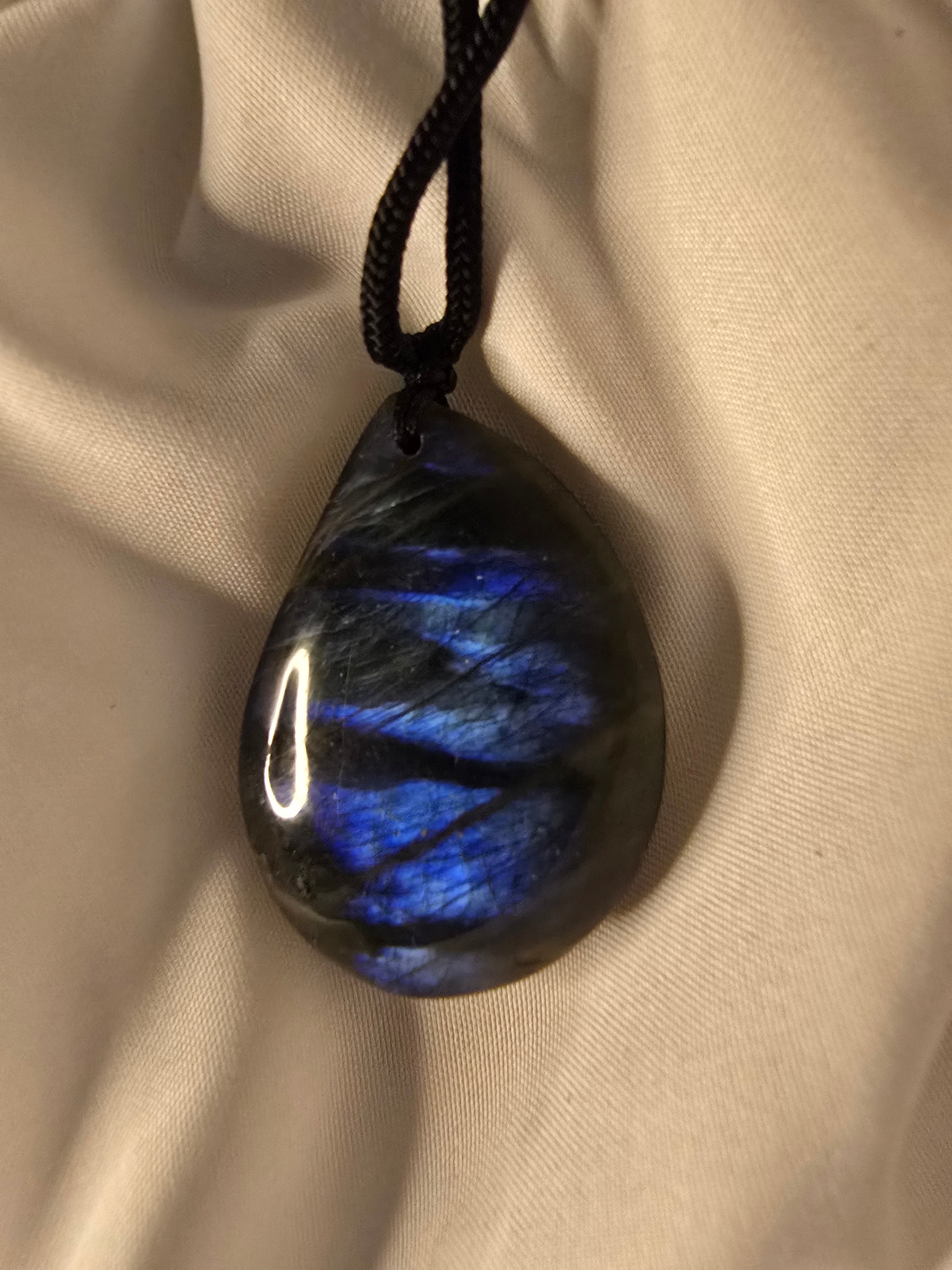 Labradorite Crystal | Transformation • Intuition • Protection