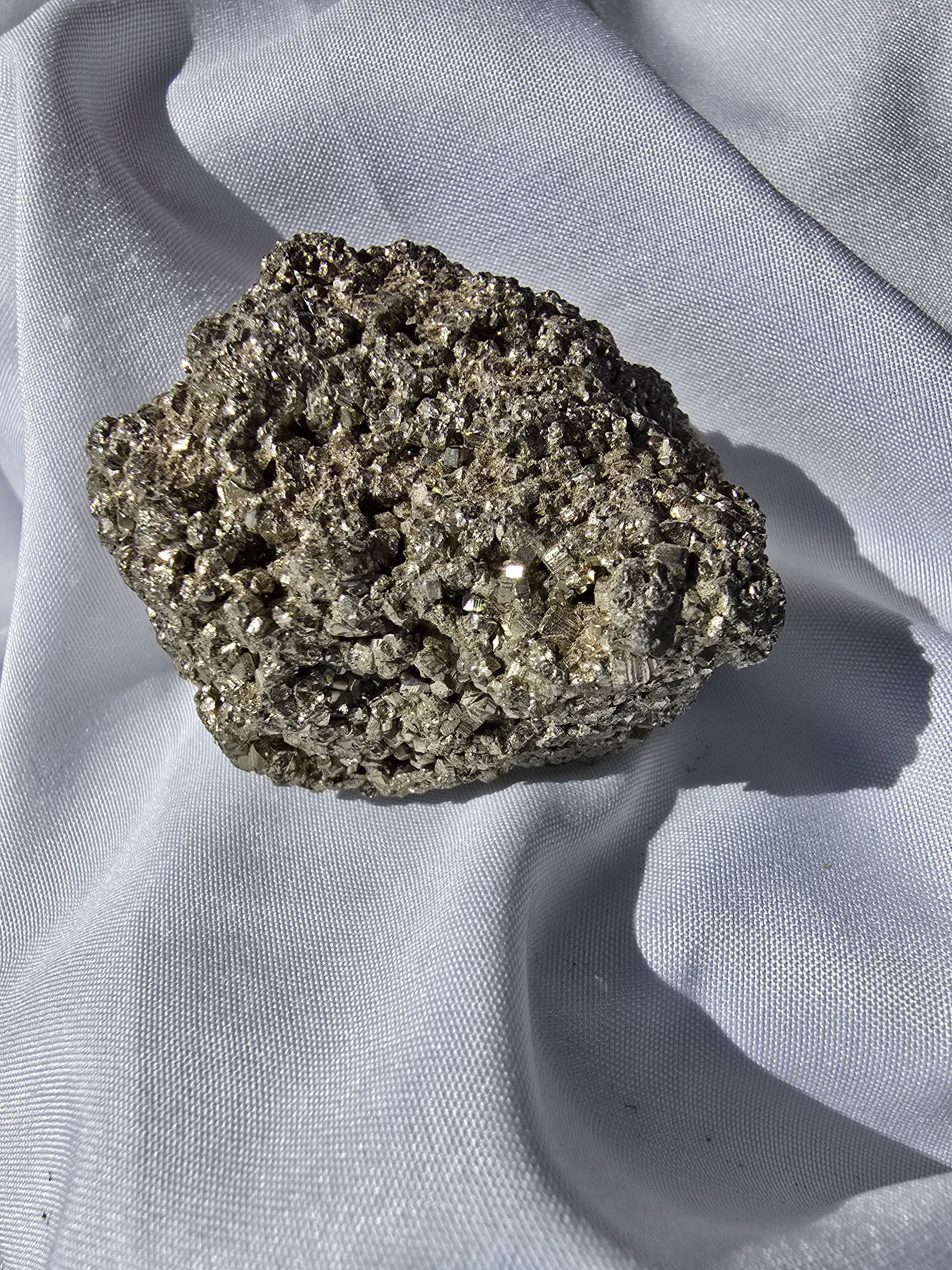 Raw Pyrite Crystal Bag – Abundance • Confidence • Protection