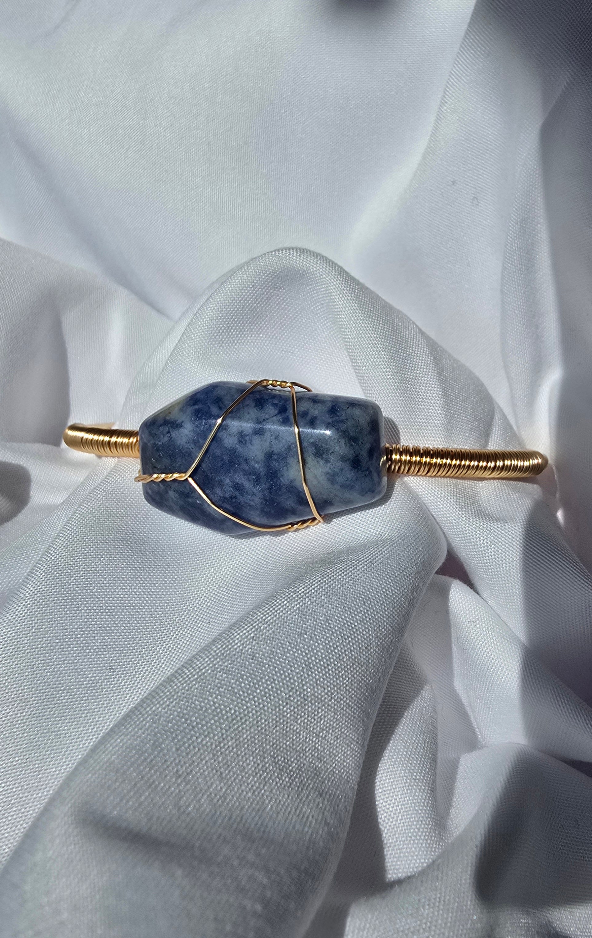 Blue Lapis Azul Gold Bracelet | Intuition • Truth • Protection Crystal Jewelry